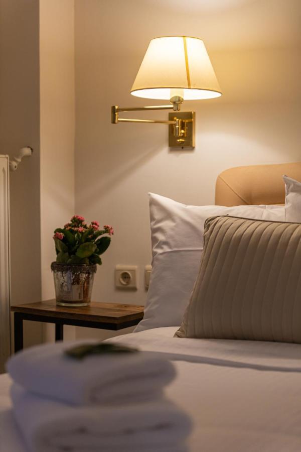 Hotel In Marble à Vólos Extérieur photo